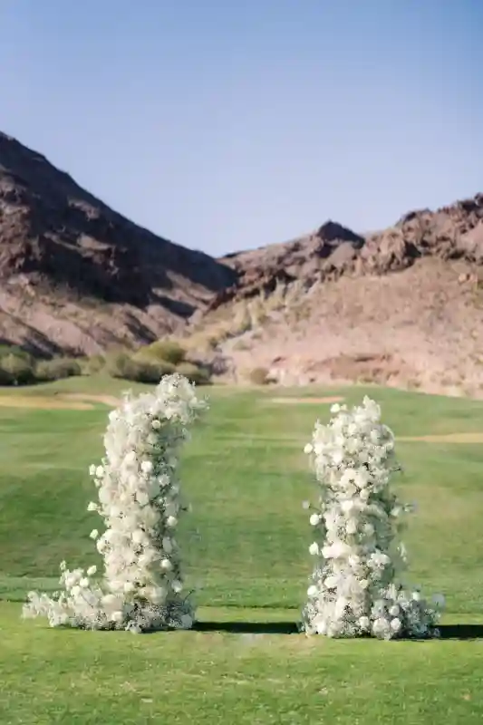 A Classic Wedding for Abigail and Derrick