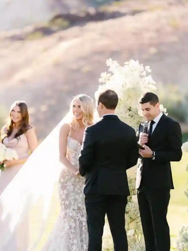 A Classic Wedding for Abigail and Derrick