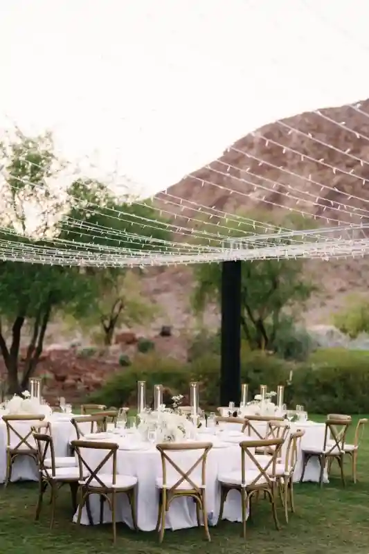 A Classic Wedding for Abigail and Derrick