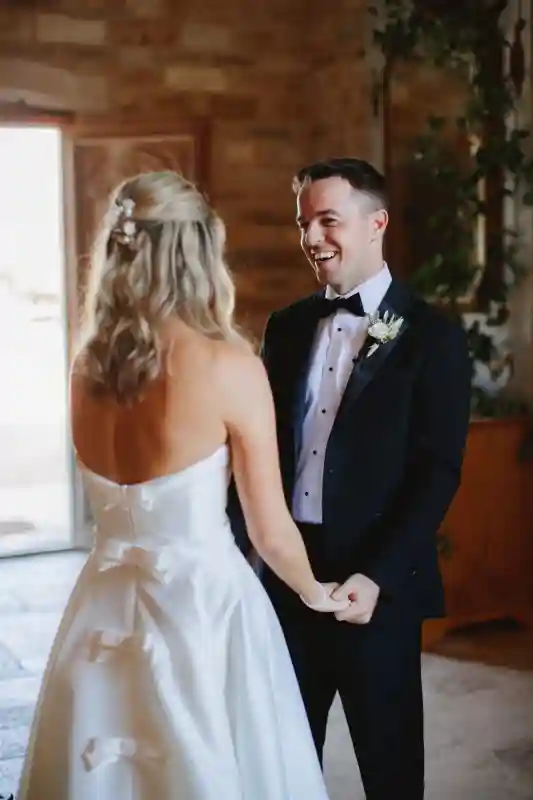 A Vineyard Wedding for Alexis and Austin