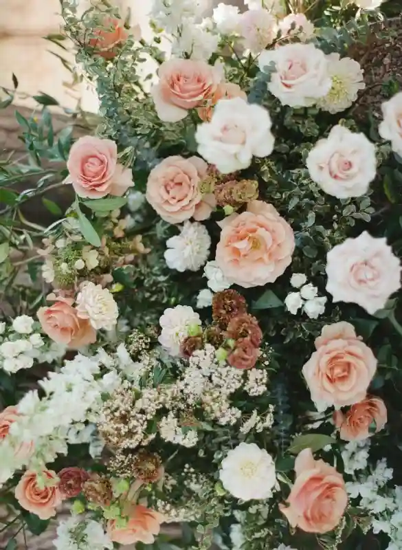 A Vineyard Wedding for Alexis and Austin