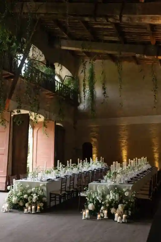 An Estate Wedding for Amanda and Mike