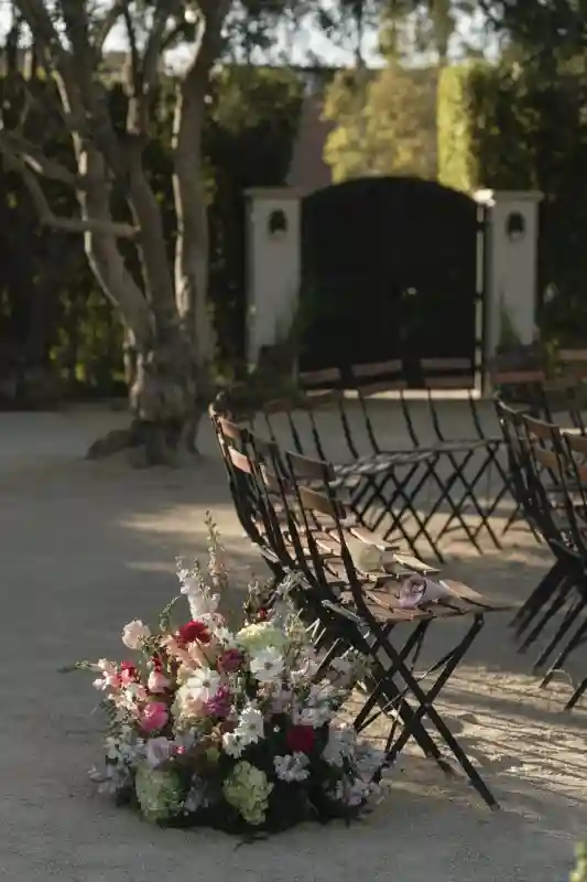 A Vintage Wedding for Amelia and Dylan