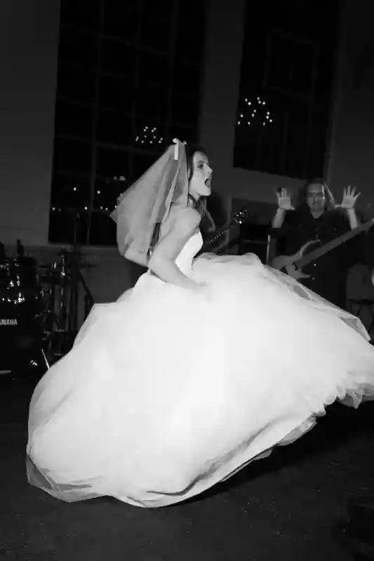 A Vintage Wedding for Amelia and Dylan