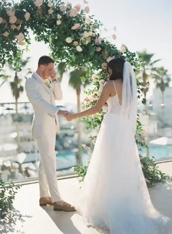 A Beach Wedding for Andi and Noah
