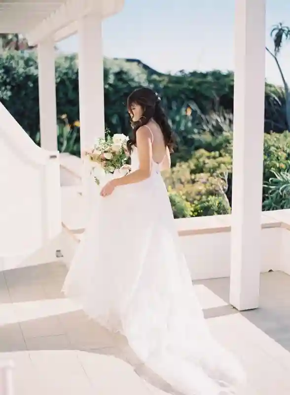 A Beach Wedding for Andi and Noah