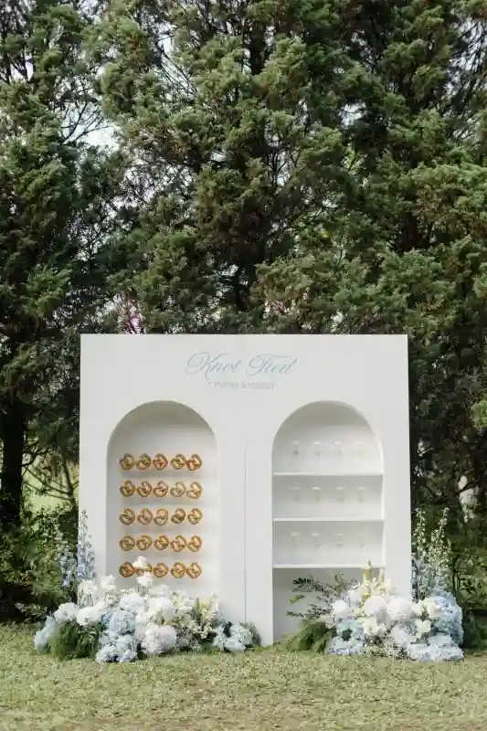 A Forest Wedding for Cynthia and Forest