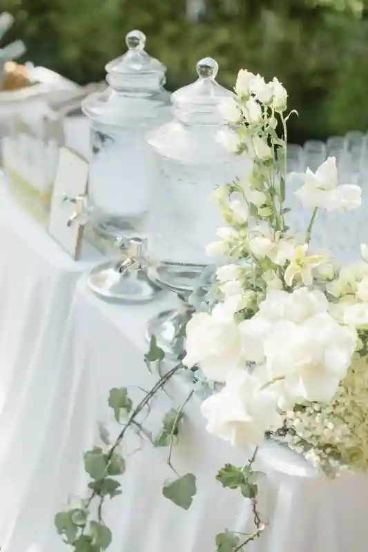 A Forest Wedding for Cynthia and Forest