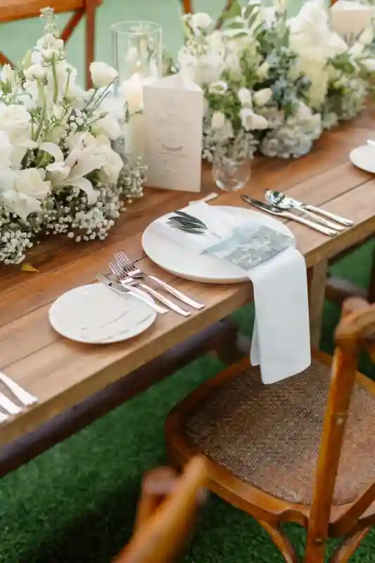 A Forest Wedding for Cynthia and Forest