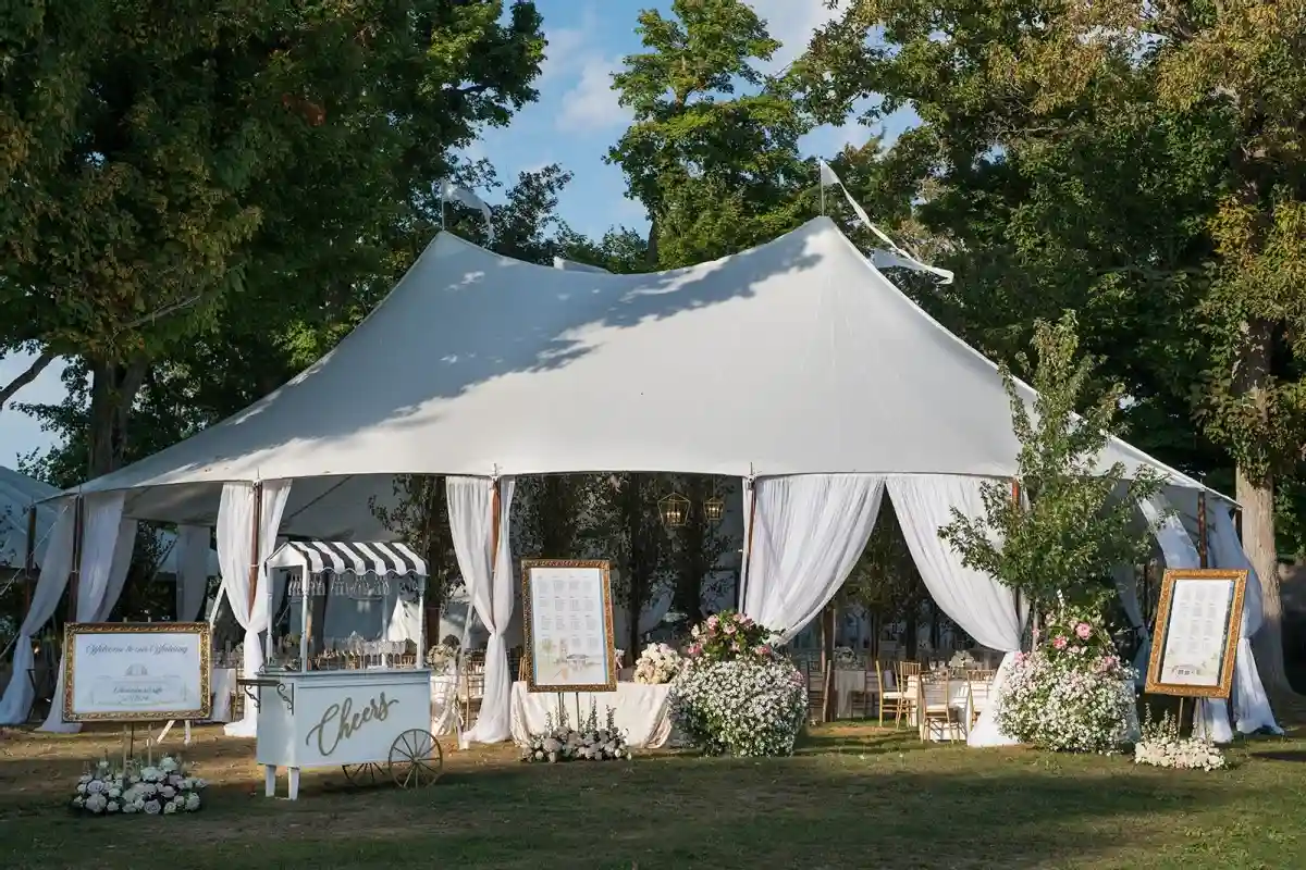 A Waterfront Wedding for Francesca and Kyle
