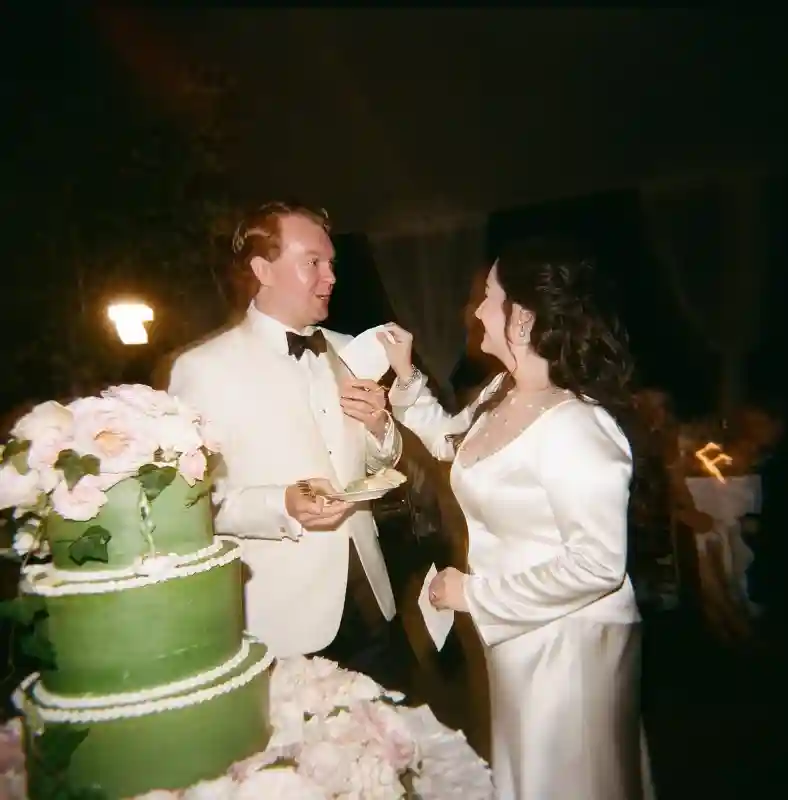 A Waterfront Wedding for Francesca and Kyle