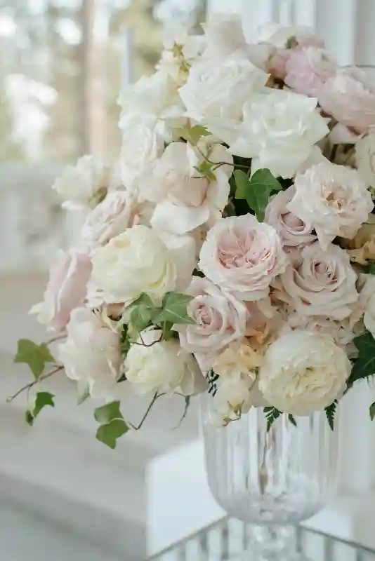 A Waterfront Wedding for Francesca and Kyle