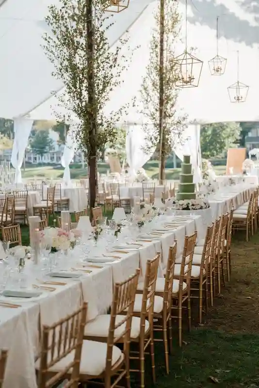 A Waterfront Wedding for Francesca and Kyle