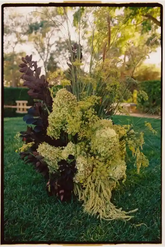 A Garden Wedding for Jennie and John