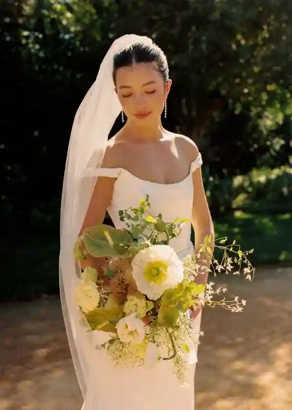 A Garden Wedding for Jennie and John