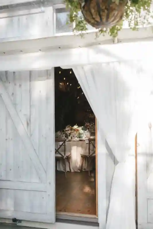 A Rustic Wedding for Julia and Eric