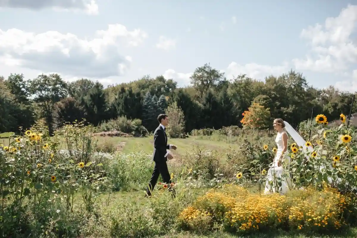 A Rustic Wedding for Julia and Eric
