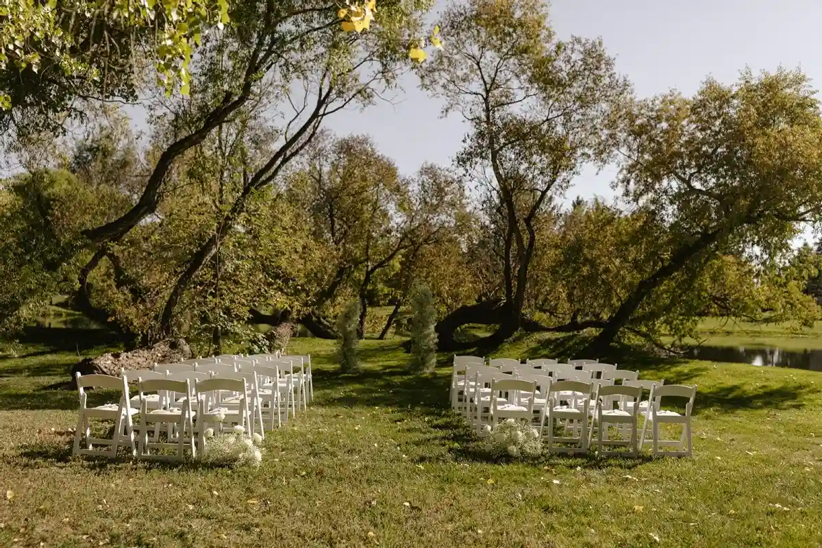 An Intimate Wedding for Julianne and Tyler