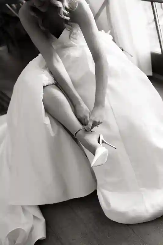 An Intimate Wedding for Julianne and Tyler