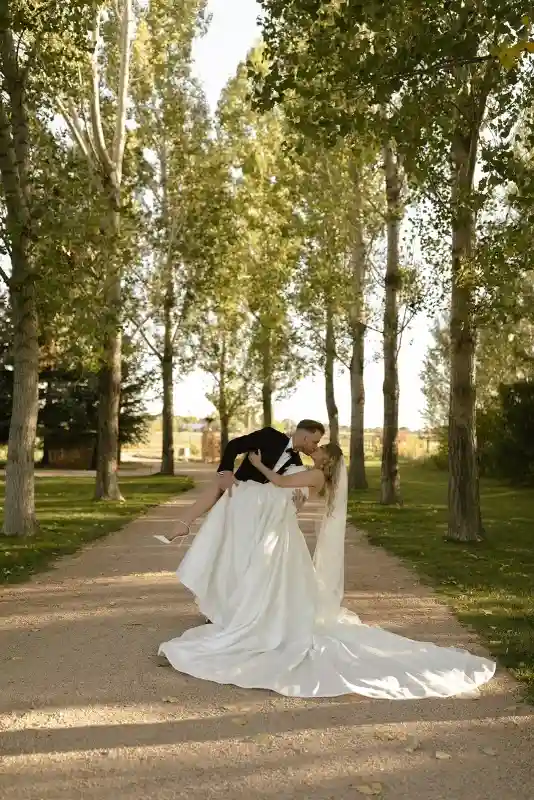 An Intimate Wedding for Julianne and Tyler