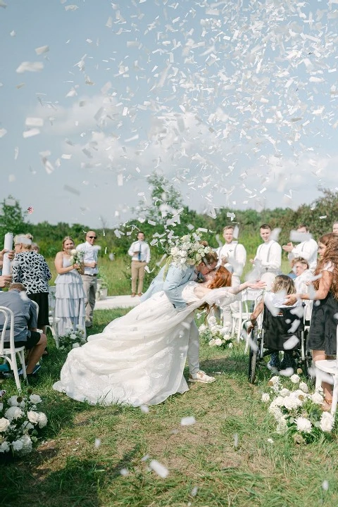 A Garden Wedding for Kaitlyn and Jesse