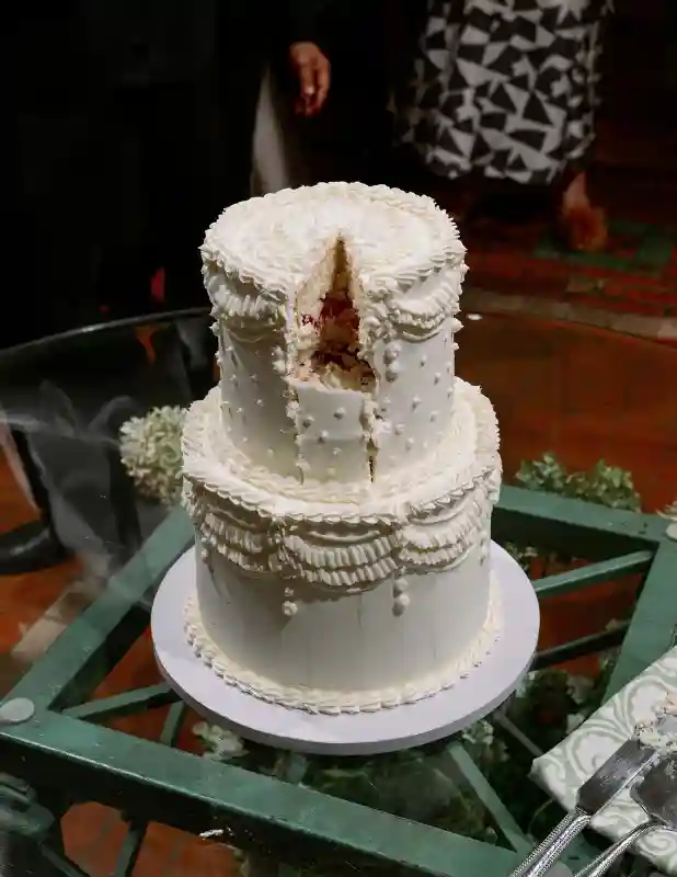A Garden Wedding for Kyra and Vinny