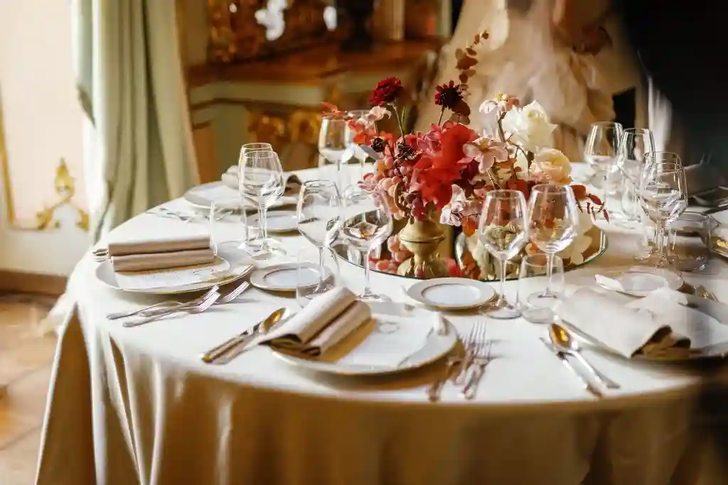 A Formal Wedding for Liz and Bradley