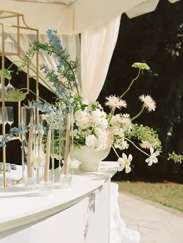 A Garden Wedding for Melissa and Jess