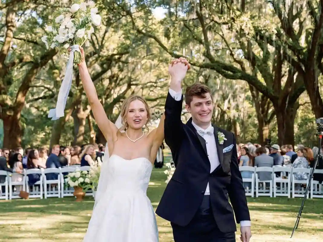 A Garden Wedding for Melissa and Jess