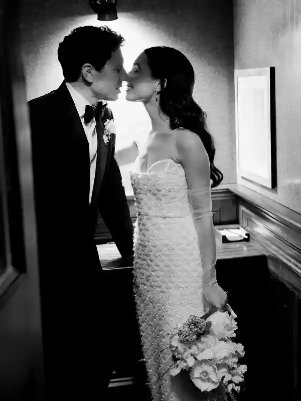 A Classic Wedding for Mia and Sam