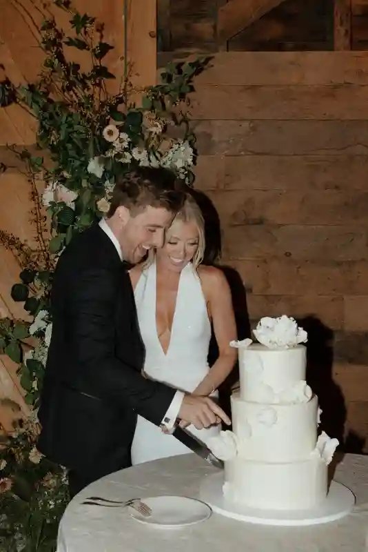 A Boho Wedding for Samantha and Danny