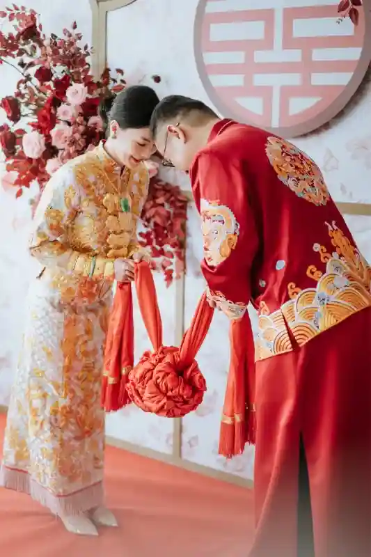 A Traditional Wedding for Sofina and Steven