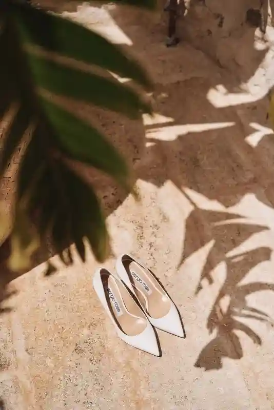 An Outdoor Wedding for Valeria and Carlos