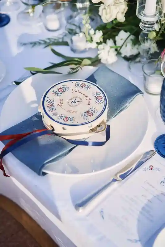 An Outdoor Wedding for Valeria and Carlos