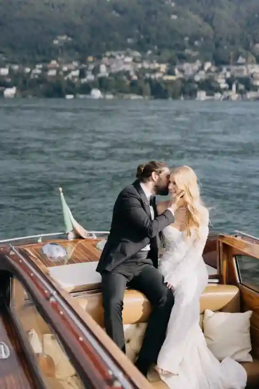 A Regency Chic Editorial for Vanessa and Ricardo