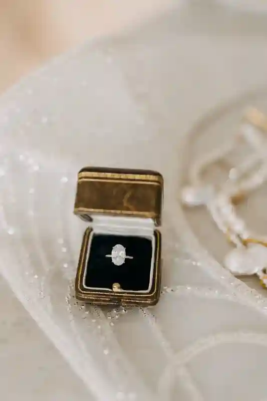 A Regency Chic Editorial for Vanessa and Ricardo