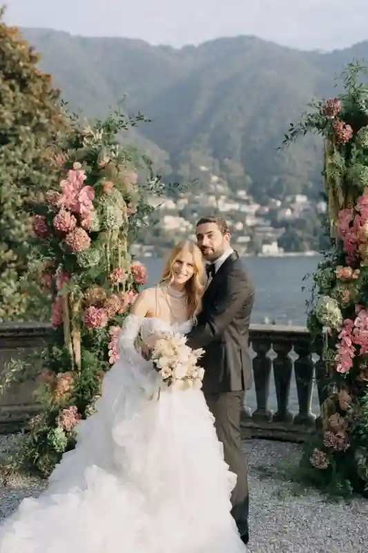A Regency Chic Editorial for Vanessa and Ricardo