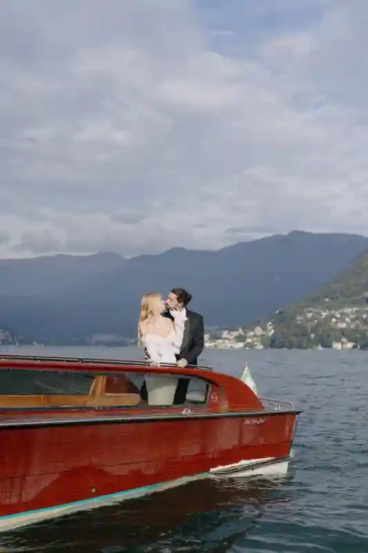 A Regency Chic Editorial for Vanessa and Ricardo