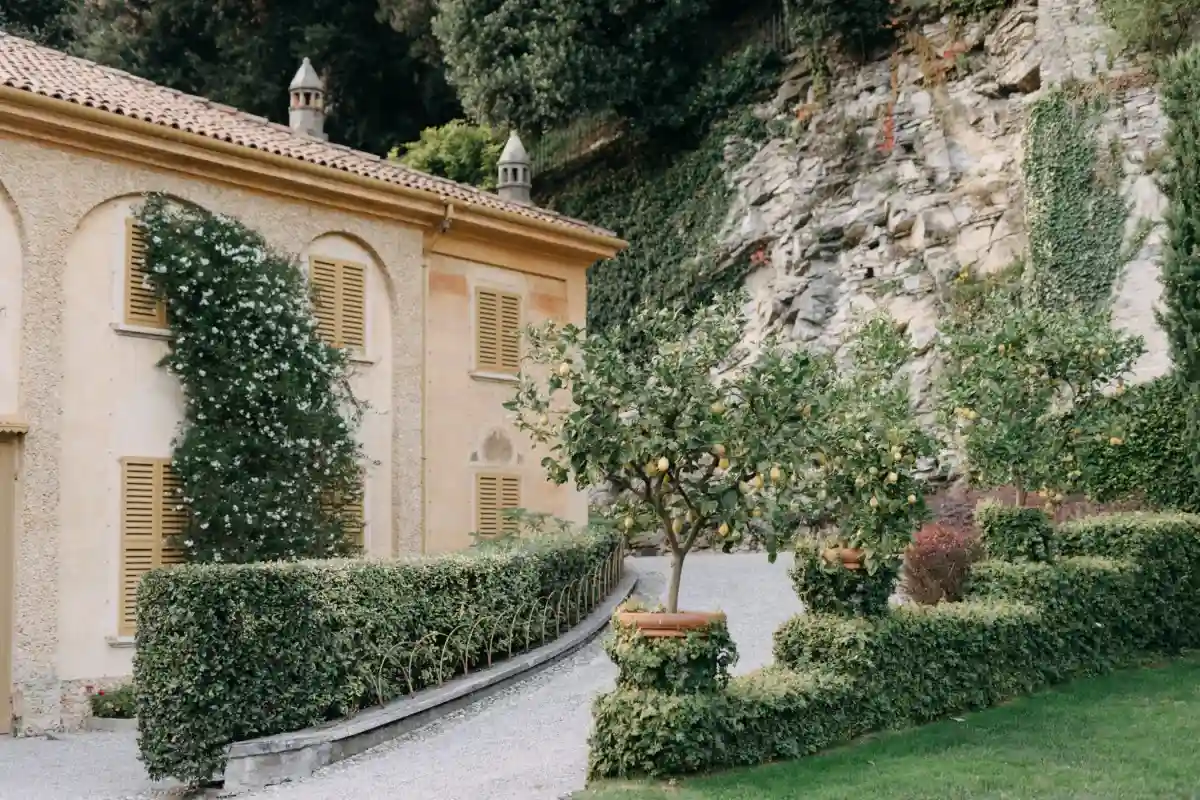 A Regency Chic Editorial for Vanessa and Ricardo