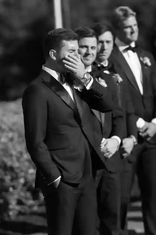 A Classic Wedding for Vanessa and Ryan
