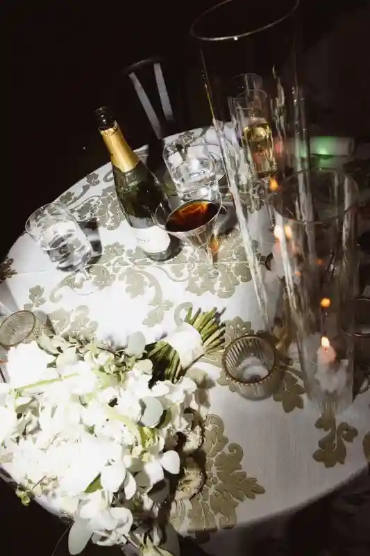 A Classic Wedding for Vanessa and Ryan